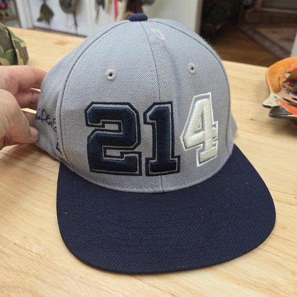 Autograph Dallas Cowboys Hat Ezekiel Elliott NFL #21 Cap Grey/Navy Snapback OSFA - Picture 1 of 6